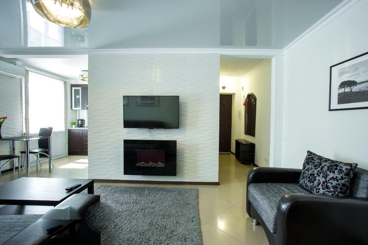 Lotos For You Apartments Mykolaiv Dış mekan fotoğraf